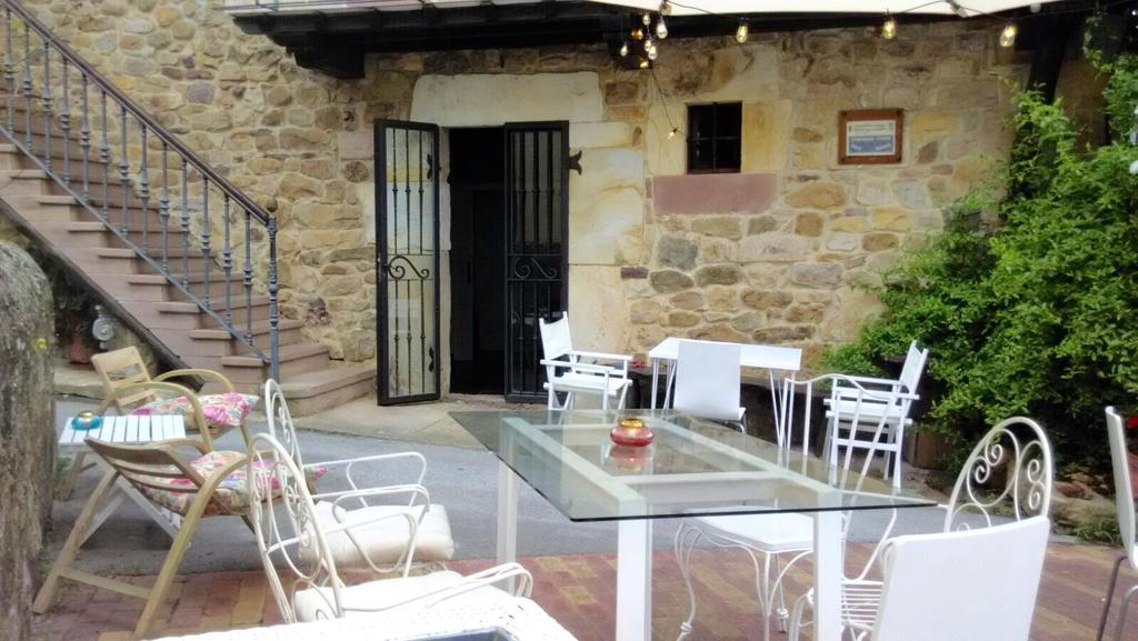Posada La Casona De Ucieda Kültér fotó